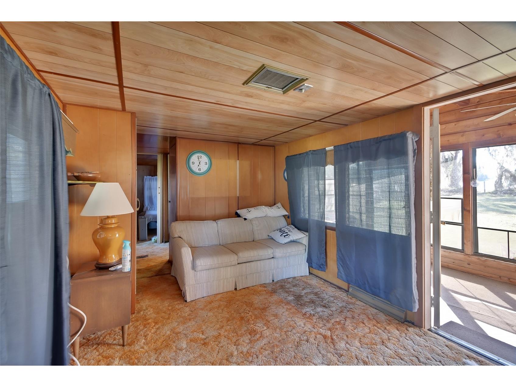 55512 Front Street Astor FL 32102 - ST JOHNS RIVER V4946788 image42
