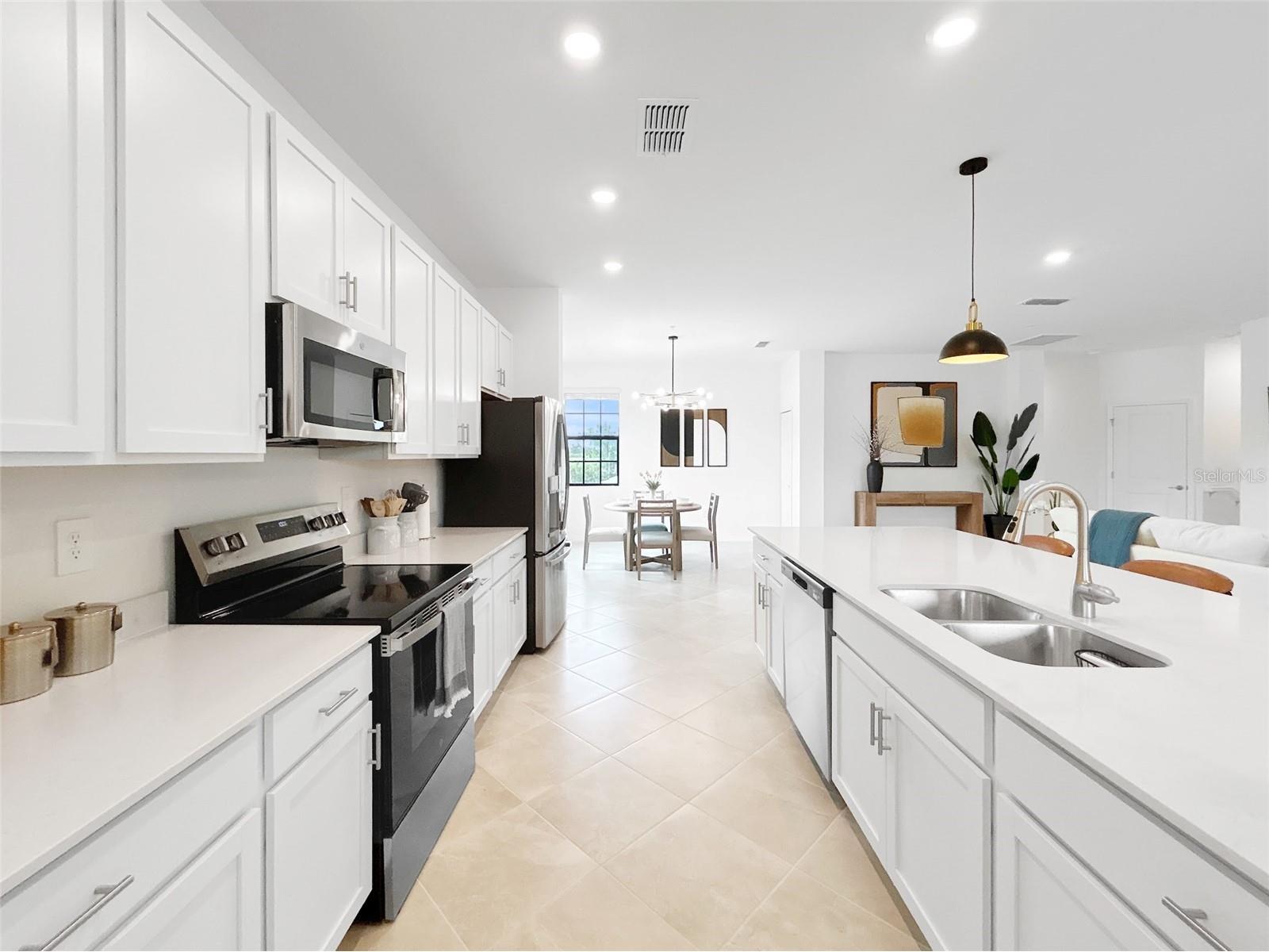 5552 Summit Pointe Circle #103 Bradenton FL 34210 TB8527217 image6