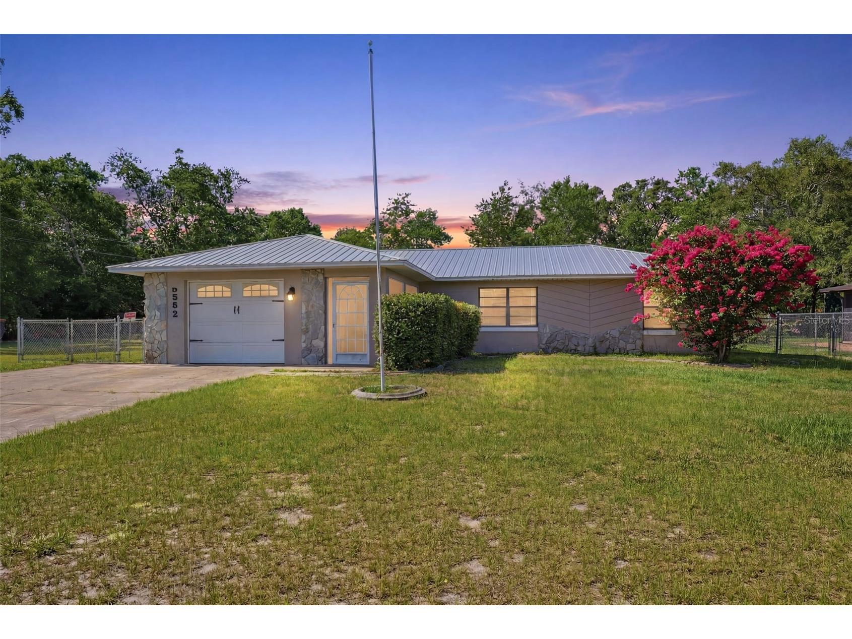 5552 W Irving Court Homosassa FL 34448 W7887245 image1