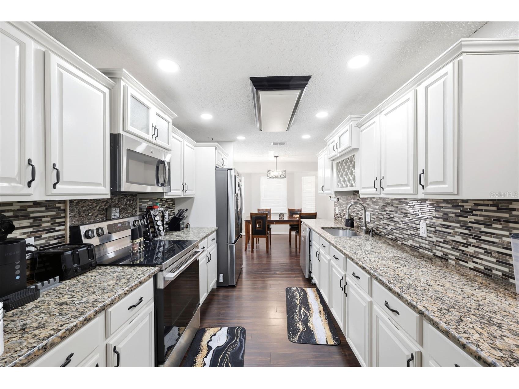 5552 W Irving Court Homosassa FL 34448 W7887245 image2