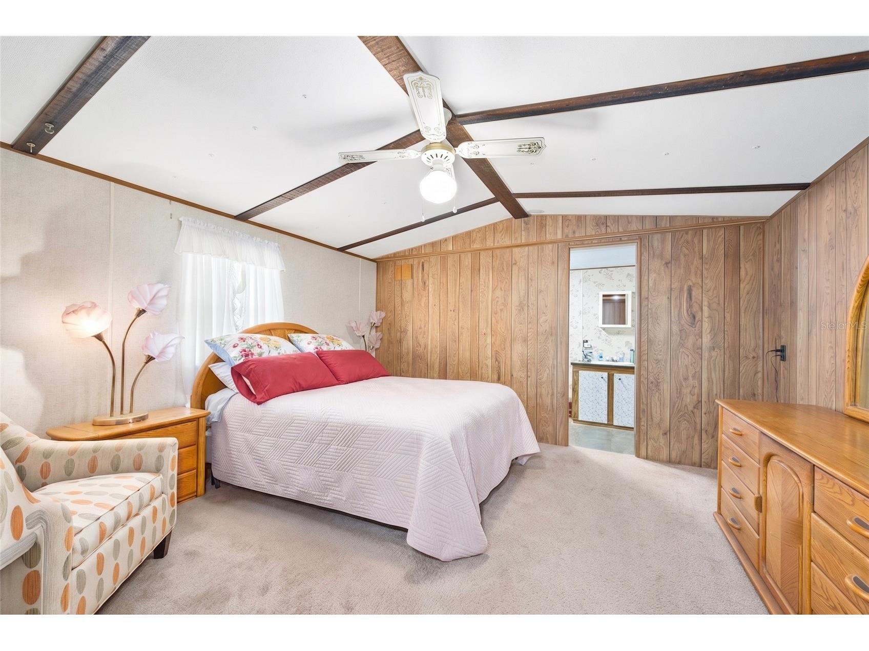 55521 Front Street Astor FL 32102 V4949924 image31