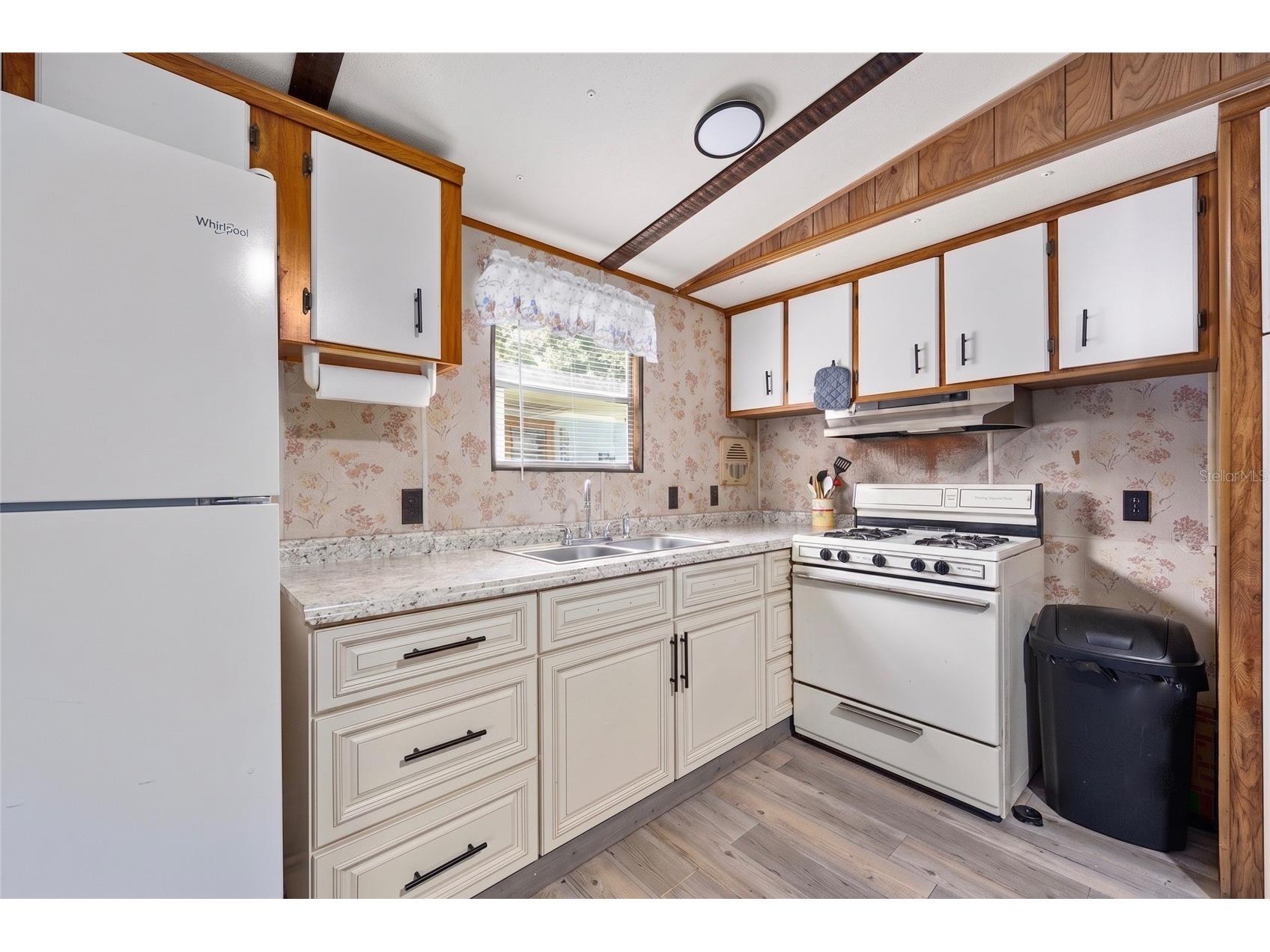 55521 Front Street Astor FL 32102 - SAINT JOHNS RIVER V4949927 image29