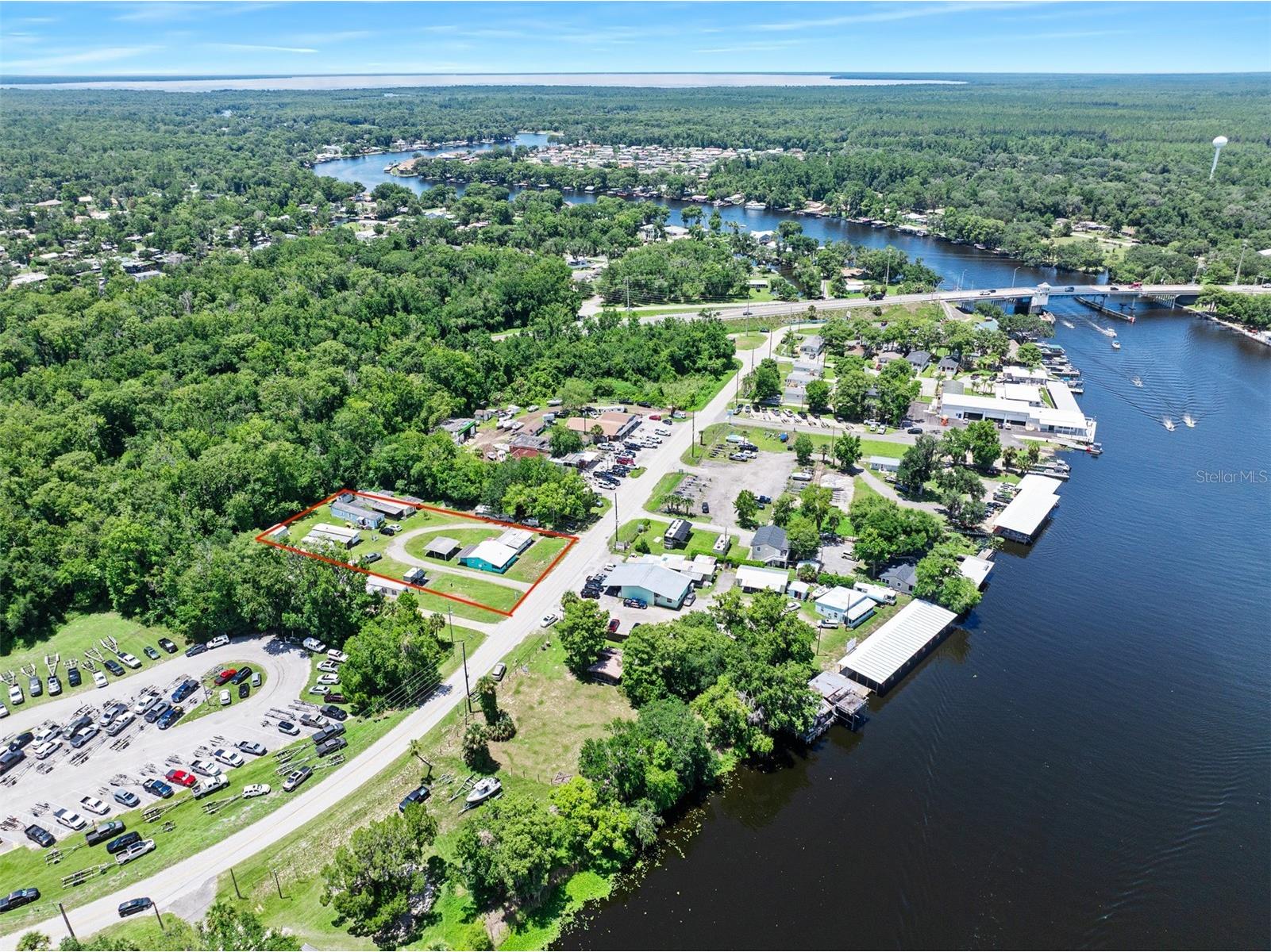 55521 Front Street Astor FL 32102 - SAINT JOHNS RIVER V4949927 image5
