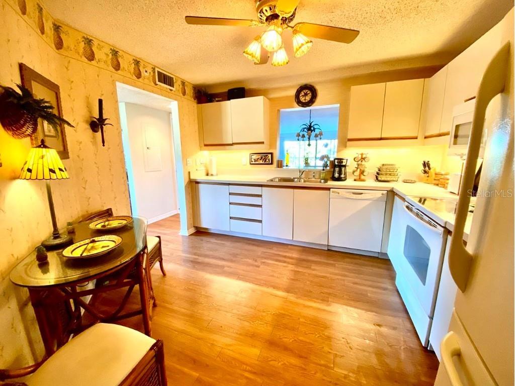 5553 Ashton Lake Drive #5553 Sarasota FL 34231 A4596496 image9