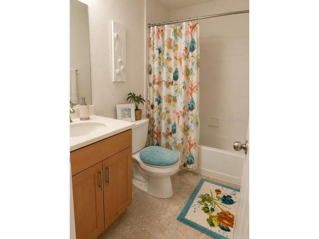 5553 Baywater Drive Tampa FL 33615 A4698460 image12