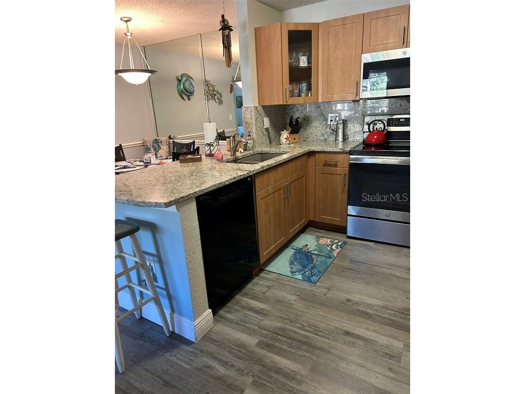 5553 Baywater Drive Tampa FL 33615 TB8361038 image10