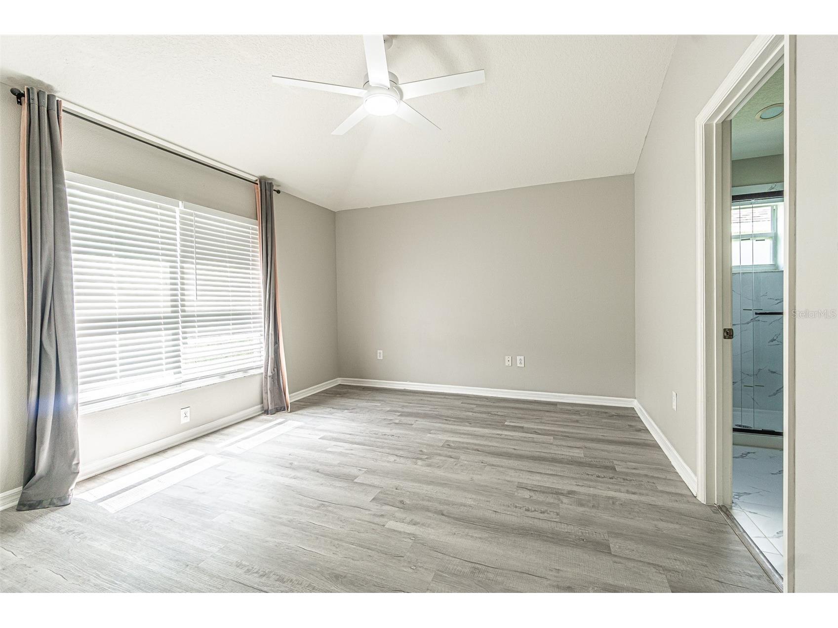 5553 Gallant Fox Court Wesley Chapel FL 33544 TB8502490 image10
