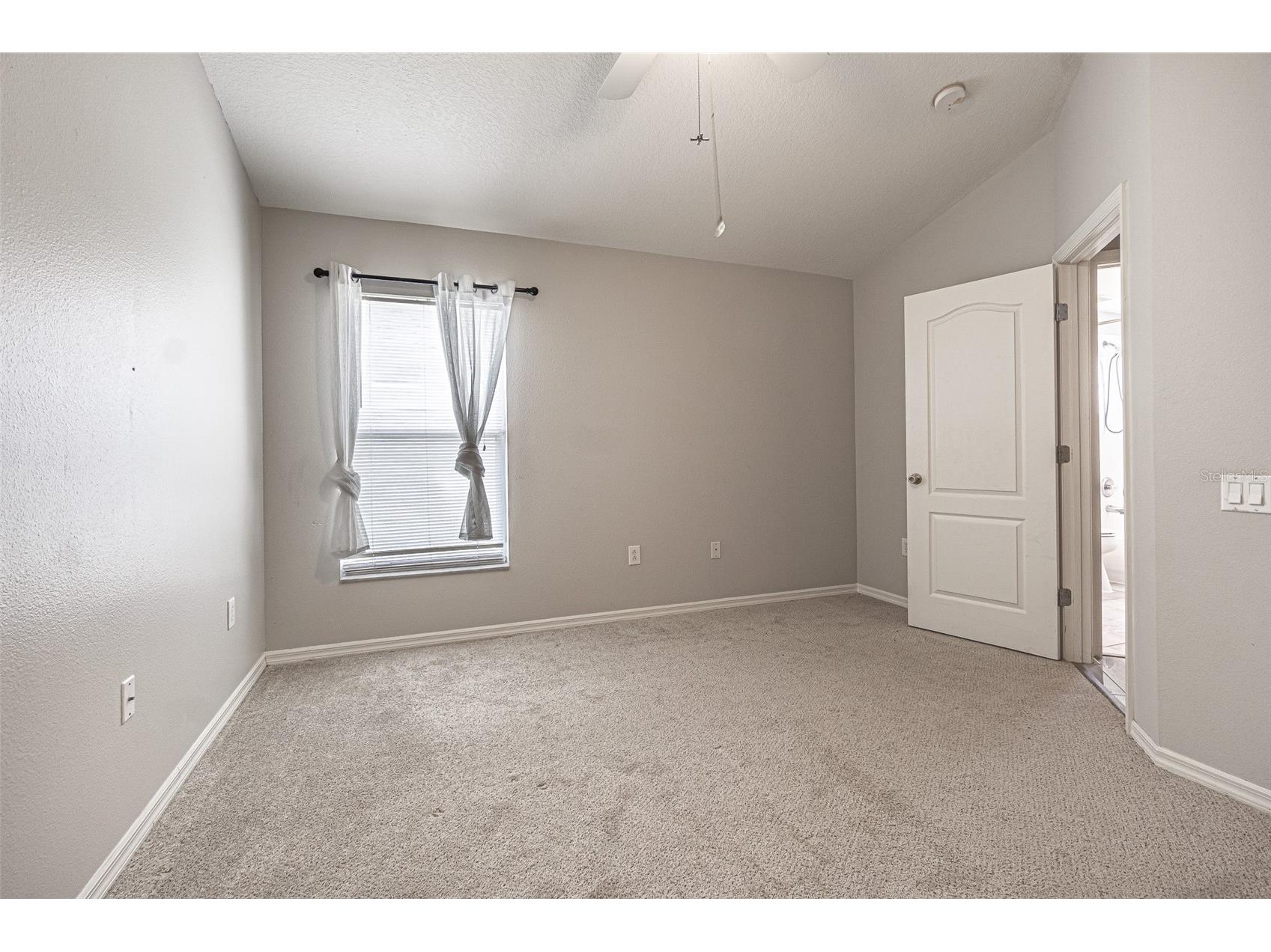 5553 Gallant Fox Court Wesley Chapel FL 33544 TB8502490 image17