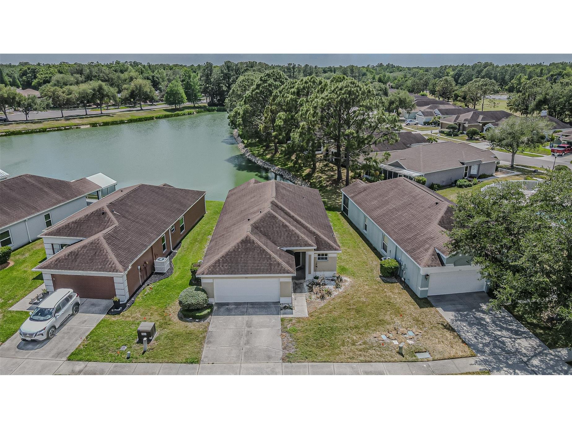 5553 Gallant Fox Court Wesley Chapel FL 33544 TB8502490 image3