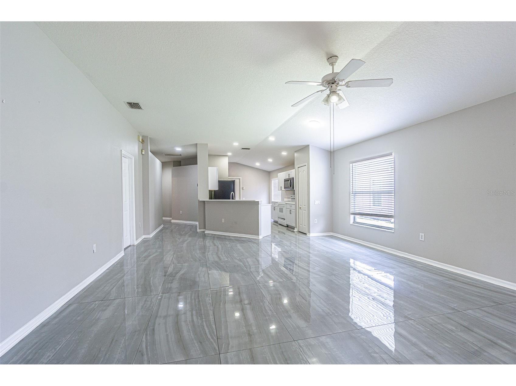 5553 Gallant Fox Court Wesley Chapel FL 33544 TB8502490 image8