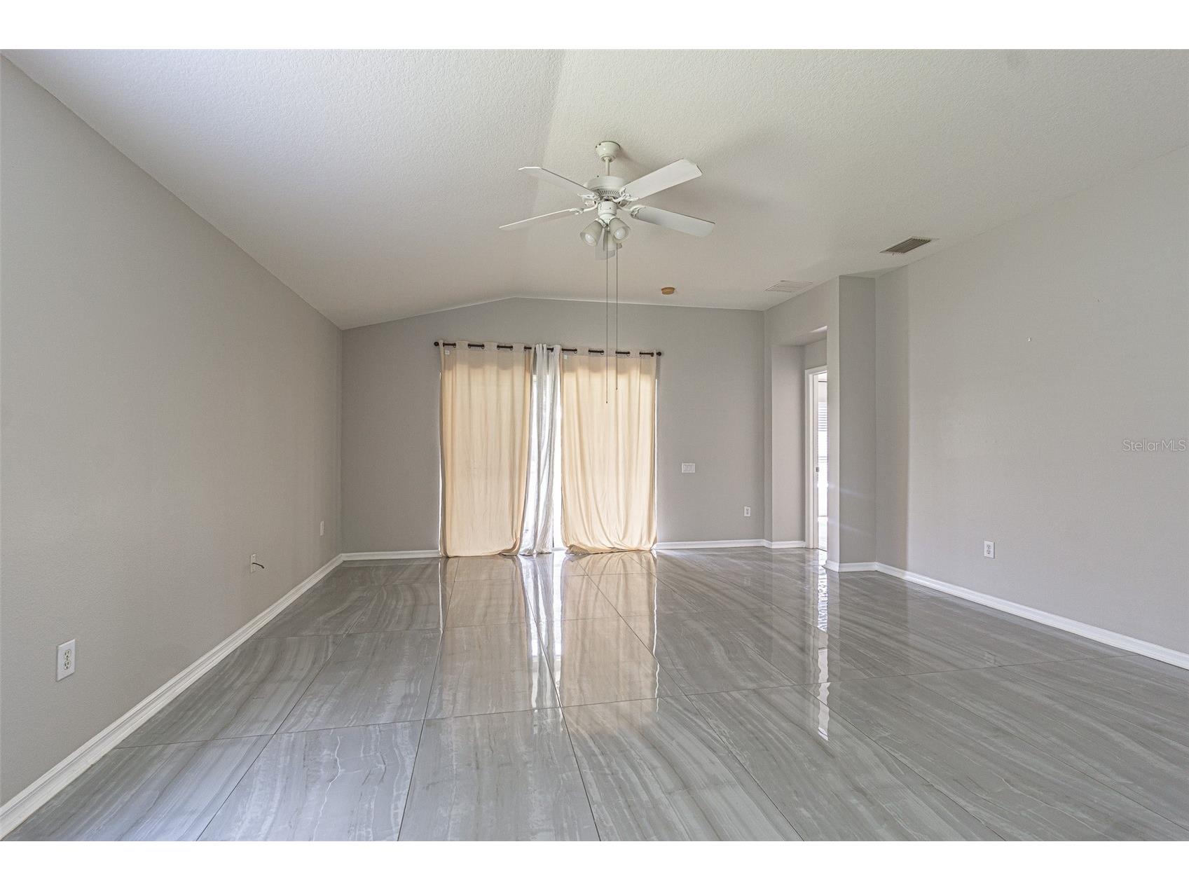 5553 Gallant Fox Court Wesley Chapel FL 33544 TB8502490 image9