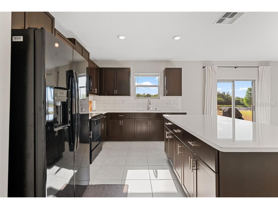 5553 Turkey Creek Way Lakeland FL 33811 - Retention pond O6298144 image11