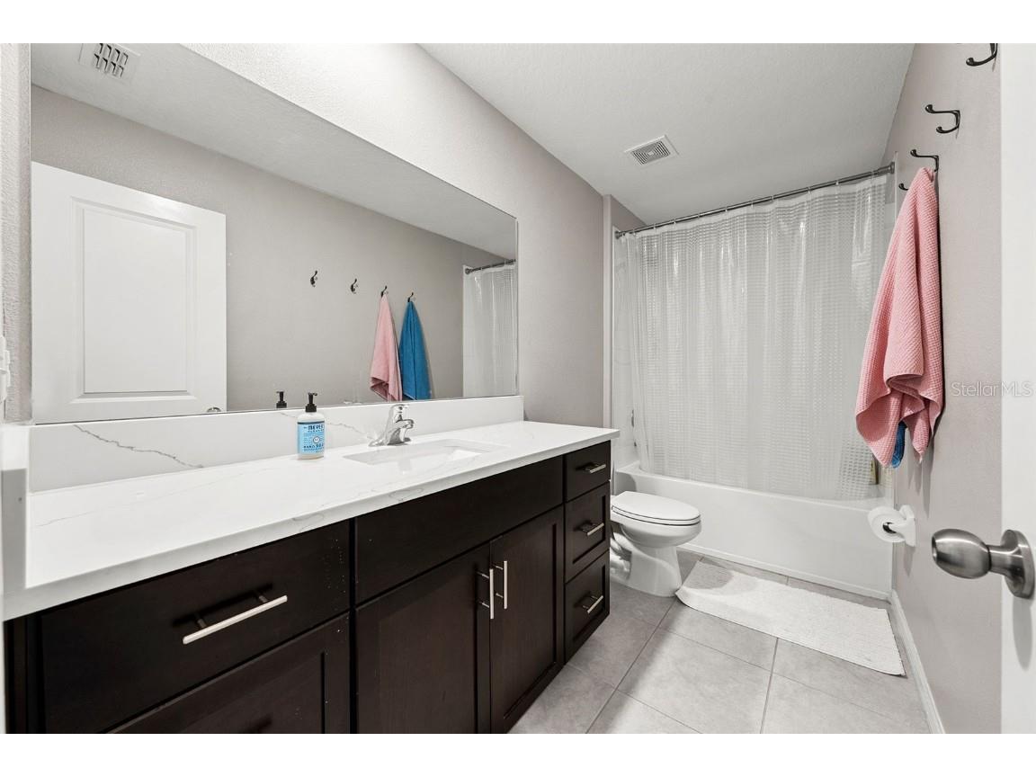 5553 Turkey Creek Way Lakeland FL 33811 - Retention pond O6298144 image27