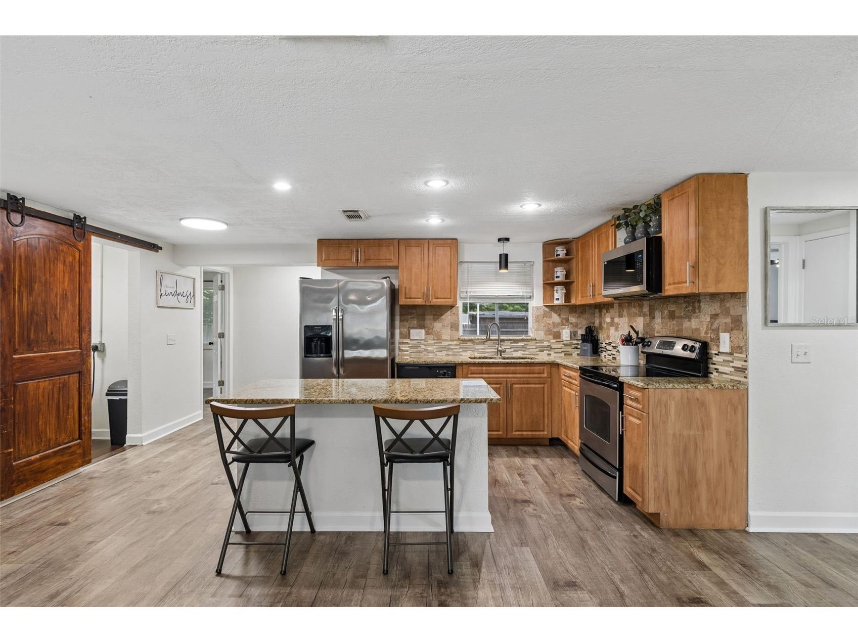 5553 Violet Drive New Port Richey FL 34652 W7885234 image7