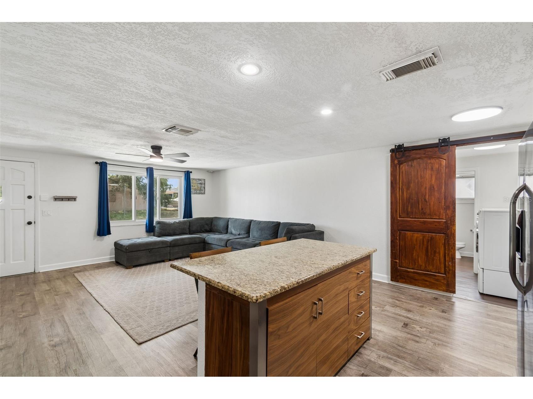 5553 Violet Drive New Port Richey FL 34652 W7885234 image9