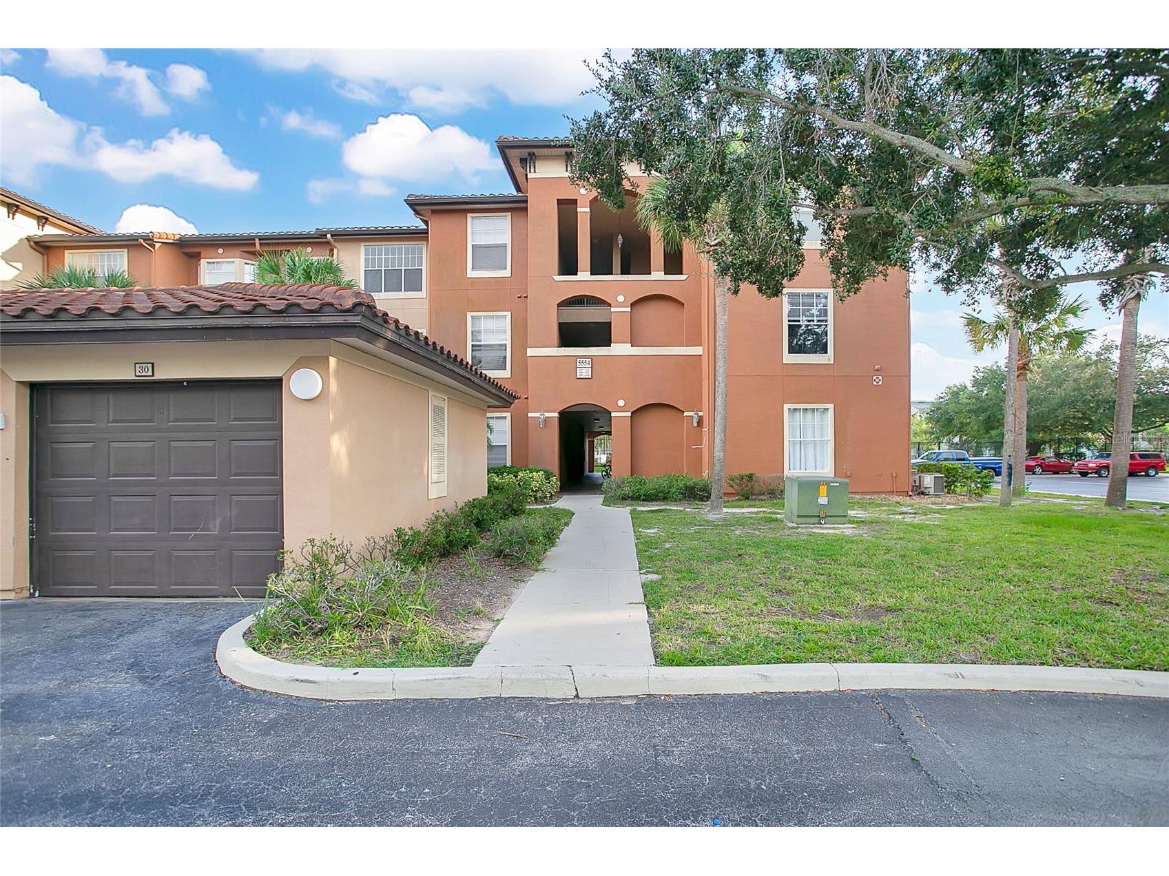 5554 Metrowest Boulevard #112 Orlando FL 32811 O6389911 image1