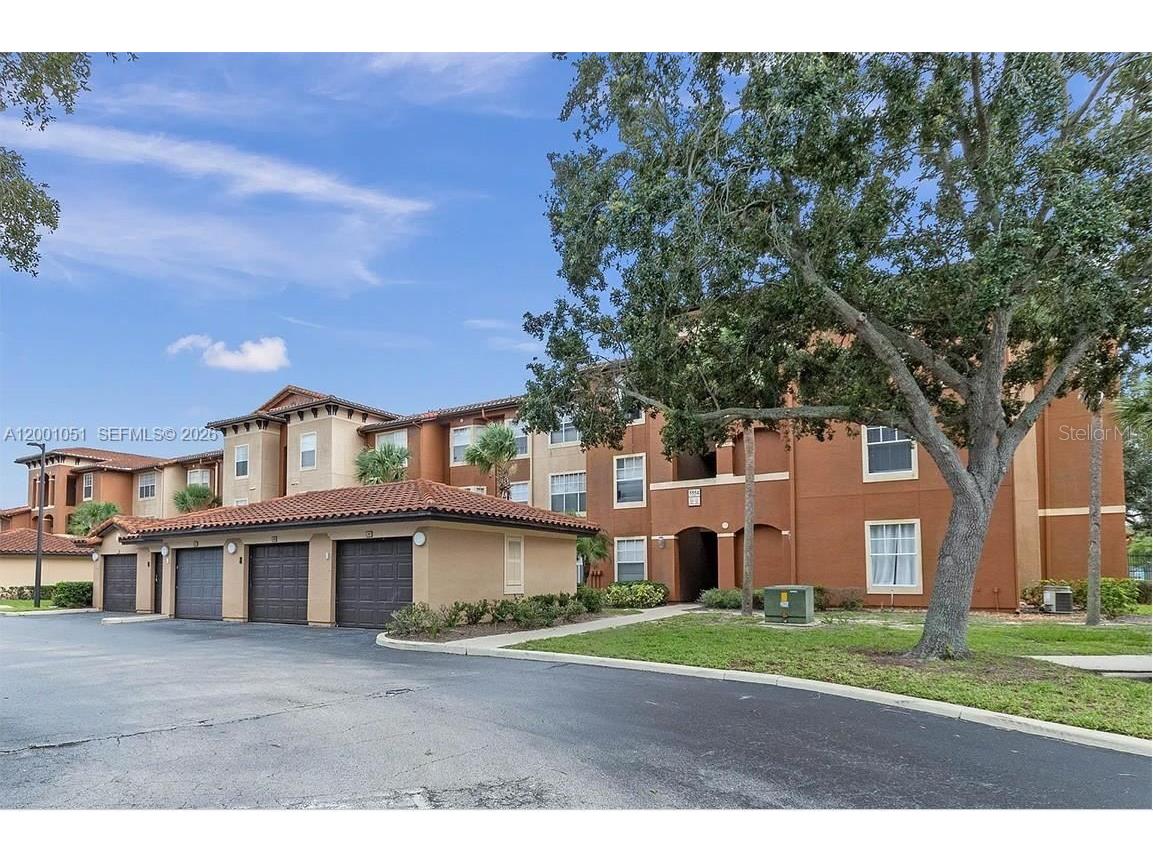 5554 Metrowest Boulevard #4-211 Orlando FL 32811 O6401257 image1