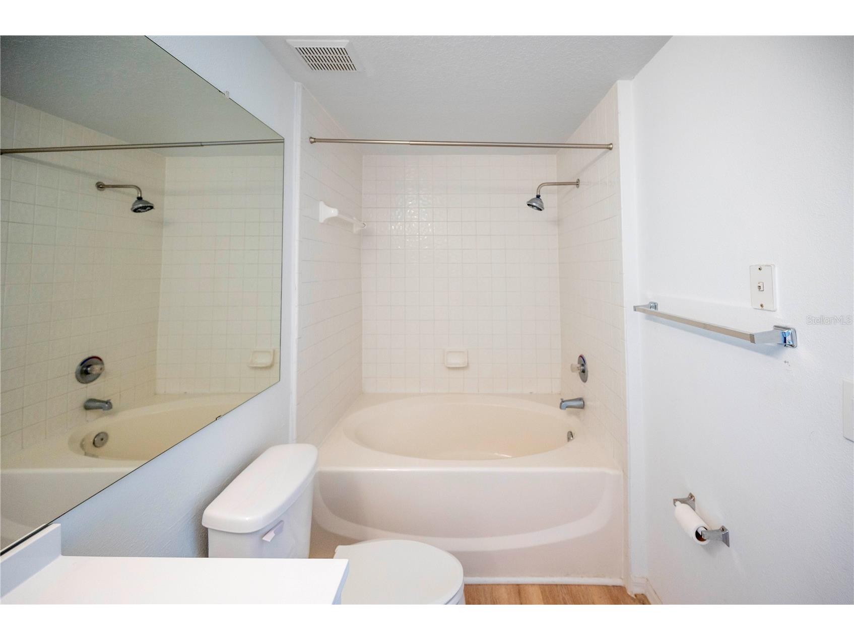 5554 Metrowest Boulevard #4-211 Orlando FL 32811 O6401257 image13