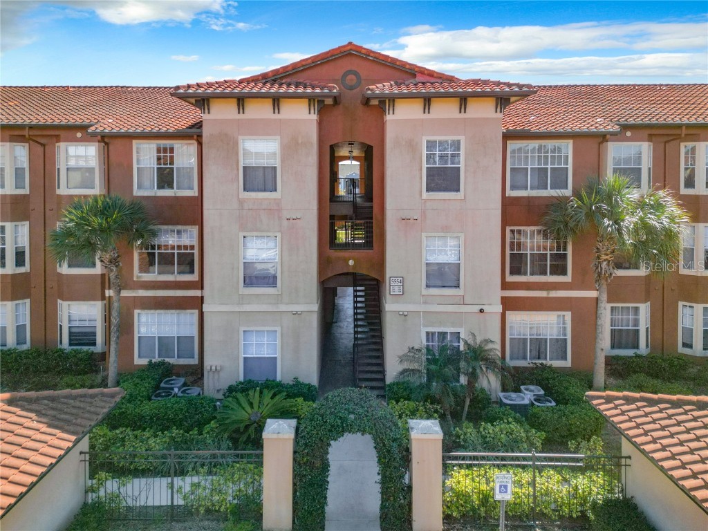5554 Metrowest Boulevard #4-306 Orlando FL 32811 O6175462 image1