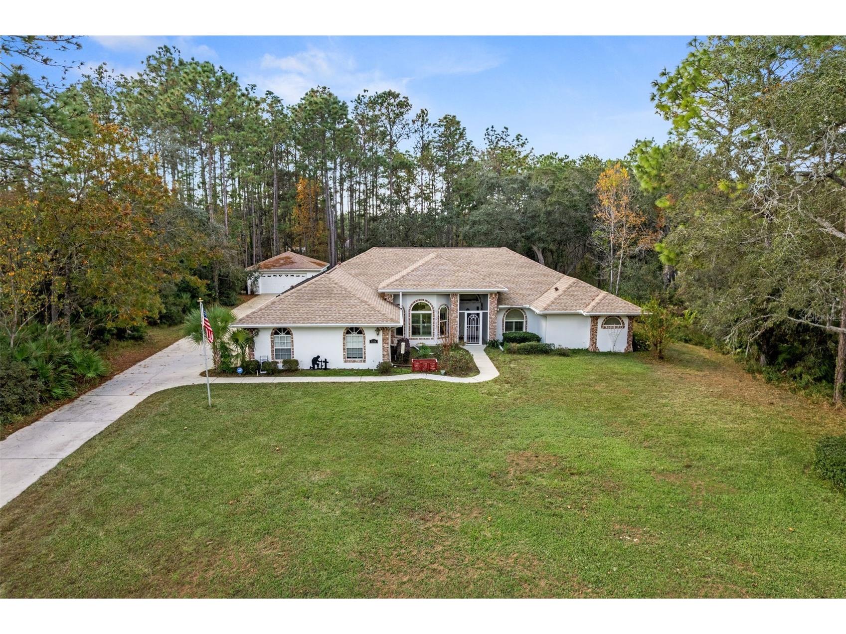 5554 N Lamp Post Drive Beverly Hills FL 34465 W7880992 image1