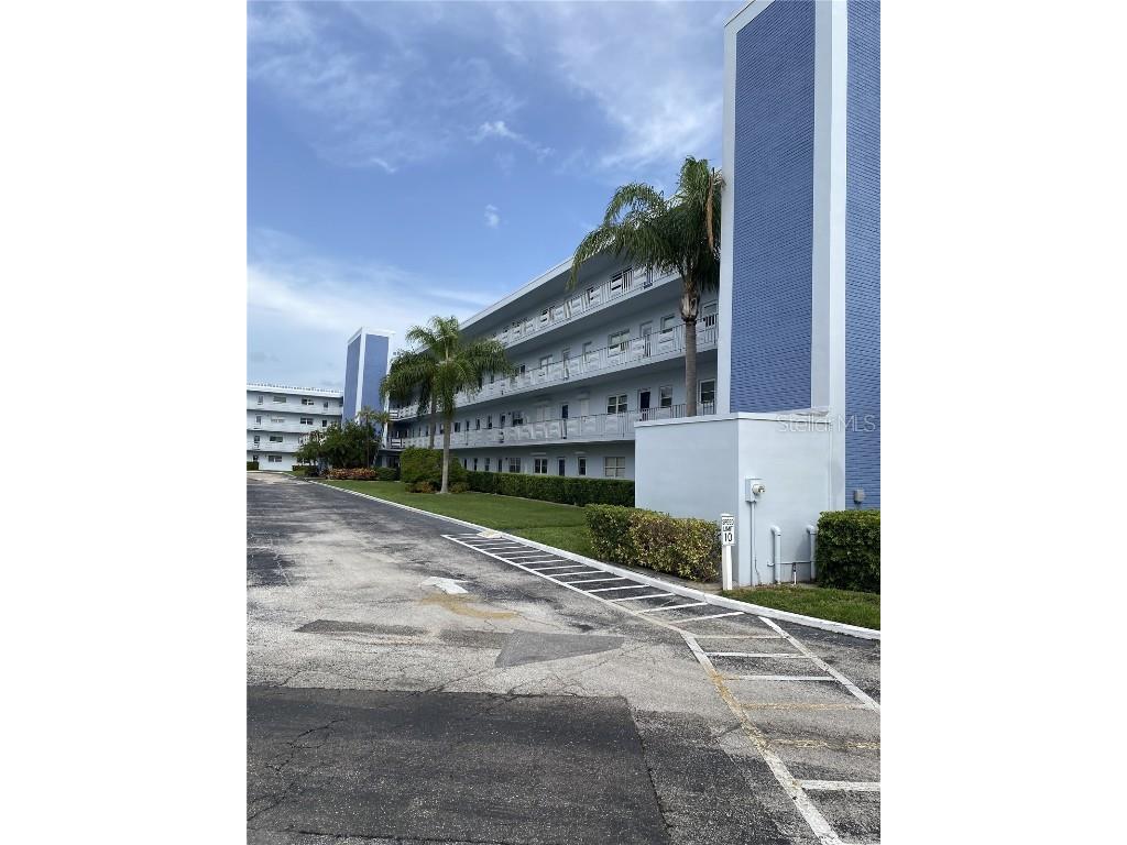 5555 Gulf Boulevard #104 Saint Pete Beach FL 33706 - BOCA CIEGA BAY A4618197 image34