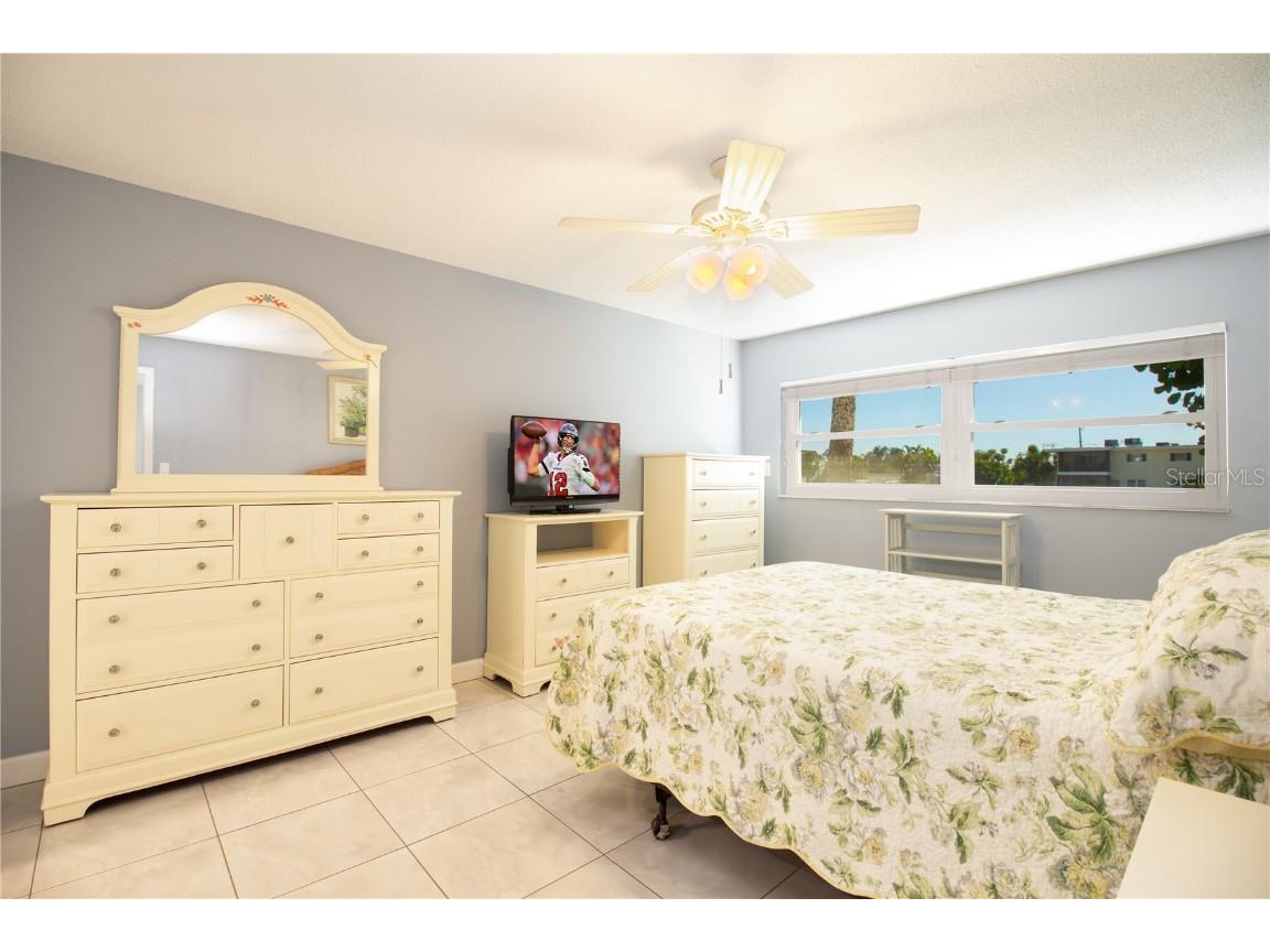 5555 Gulf Boulevard #104 Saint Pete Beach FL 33706 - BOCA CIEGA BAY TB8449376 image15