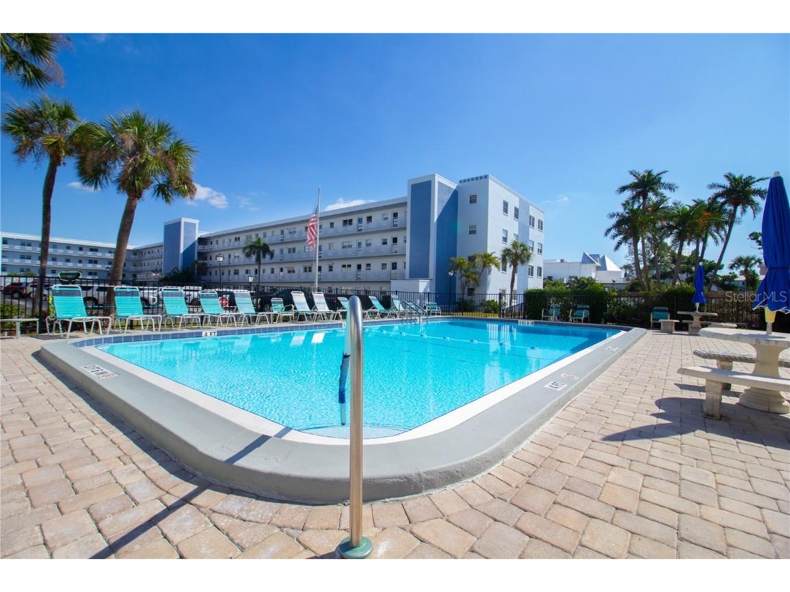 5555 Gulf Boulevard #104 Saint Pete Beach FL 33706 - BOCA CIEGA BAY TB8449376 image27