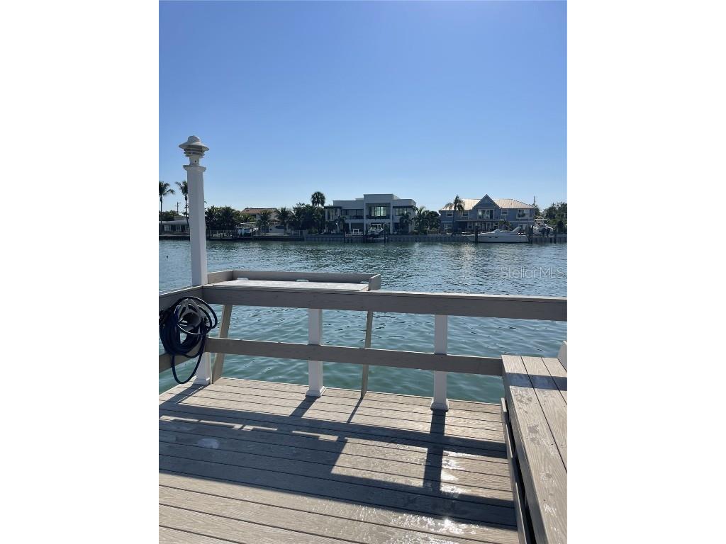 5555 Gulf Boulevard #104 Saint Pete Beach FL 33706 - BOCA CIEGA BAY TB8449376 image31