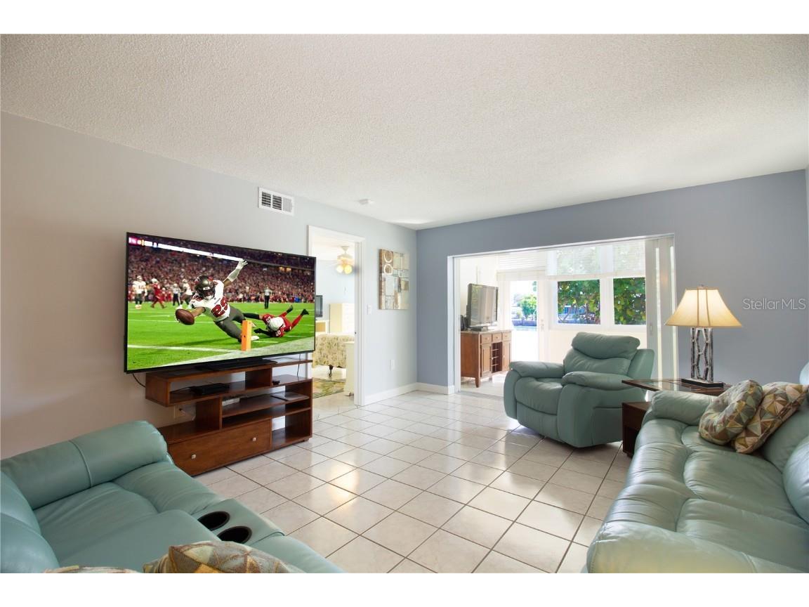 5555 Gulf Boulevard #104 Saint Pete Beach FL 33706 - BOCA CIEGA BAY TB8449376 image9