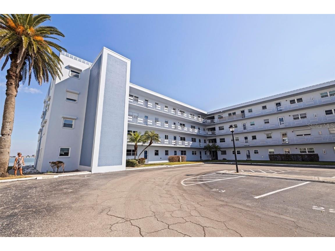5555 Gulf Boulevard #115 Saint Pete Beach FL 33706 TB8450689 image2