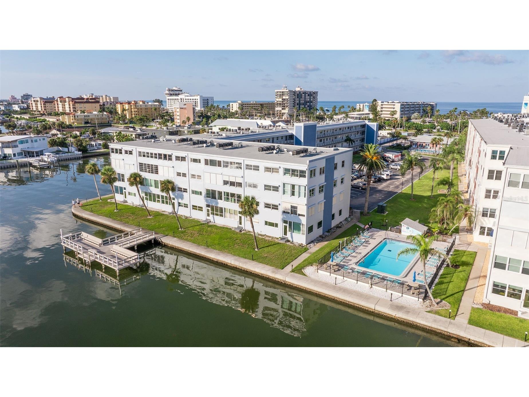 5555 Gulf Boulevard #215 Saint Pete Beach FL 33706 - BOCA CIEGA BAY TB8491974 image1