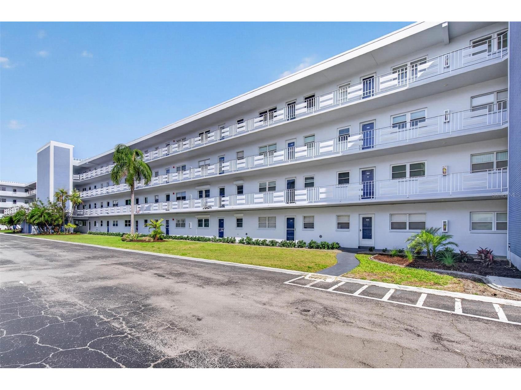 5555 Gulf Boulevard #402 Saint Pete Beach FL 33706 - BOCA CIEGA BAY & INTRACOASTAL TB8504180 image22