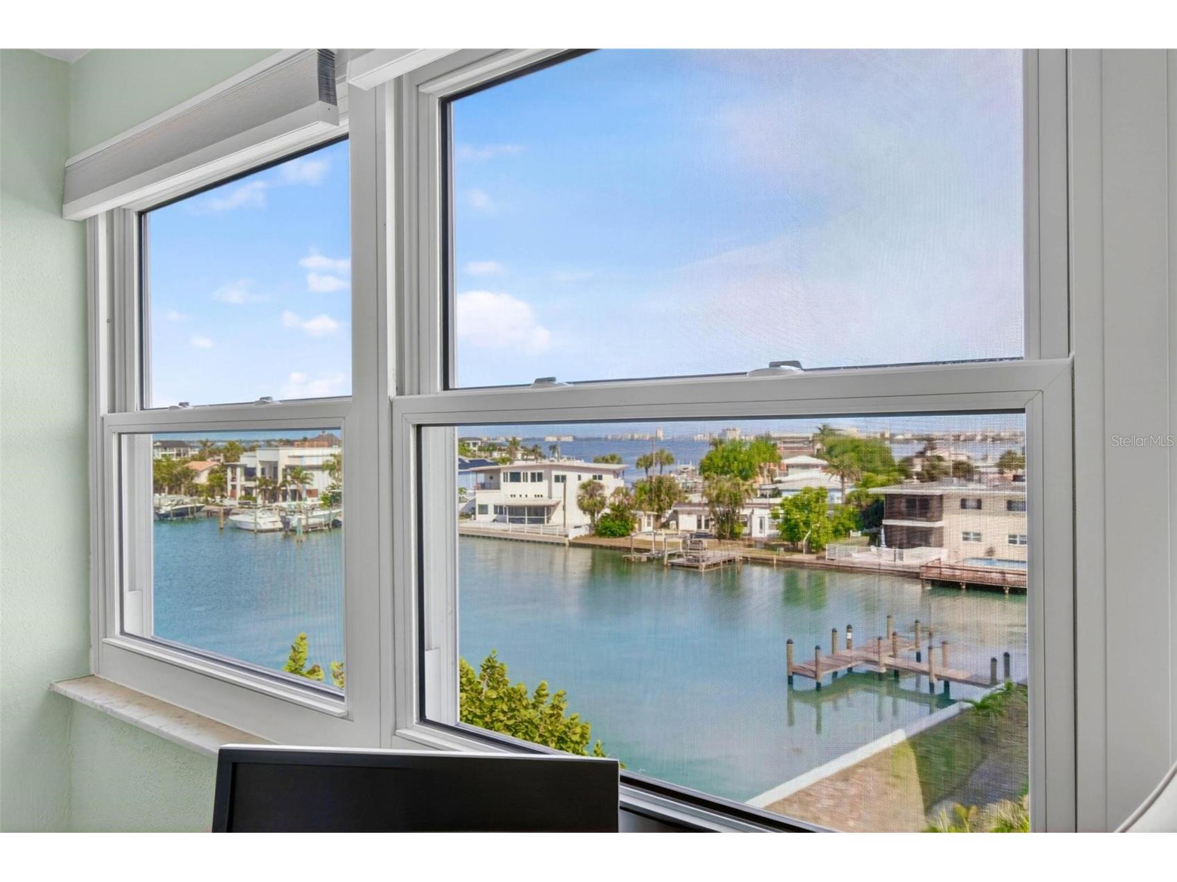 5555 Gulf Boulevard #402 Saint Pete Beach FL 33706 - BOCA CIEGA BAY & INTRACOASTAL TB8504180 image3