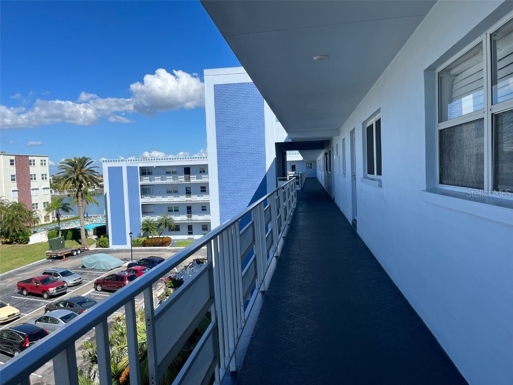 5555 Gulf Boulevard #406 Saint Pete Beach FL 33706 TB8418883 image6