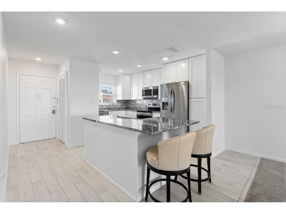 5555 Gulf Boulevard #407 Saint Pete Beach FL 33706 TB8443515 image10