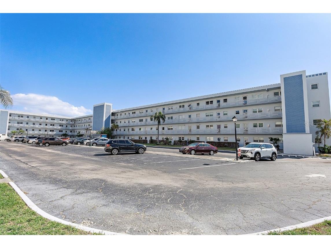 5555 Gulf Boulevard #407 Saint Pete Beach FL 33706 TB8443515 image28