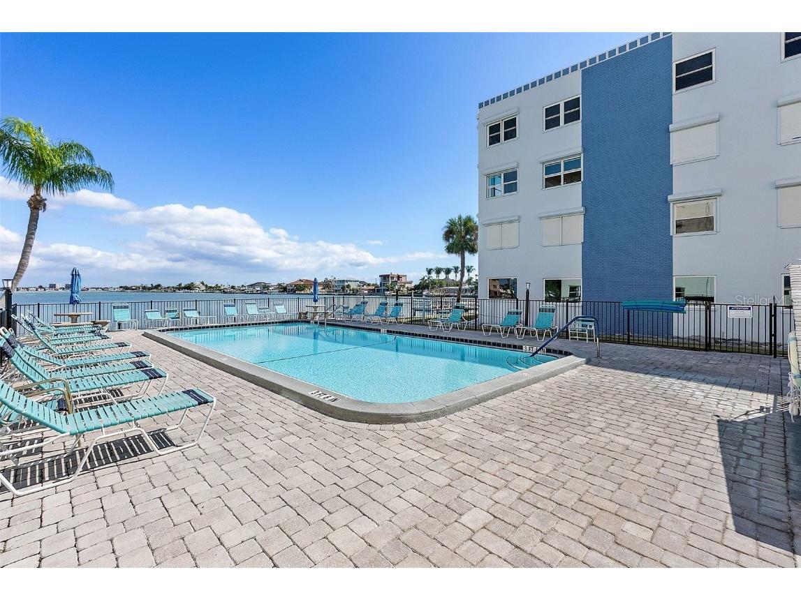 5555 Gulf Boulevard #407 Saint Pete Beach FL 33706 TB8443515 image30