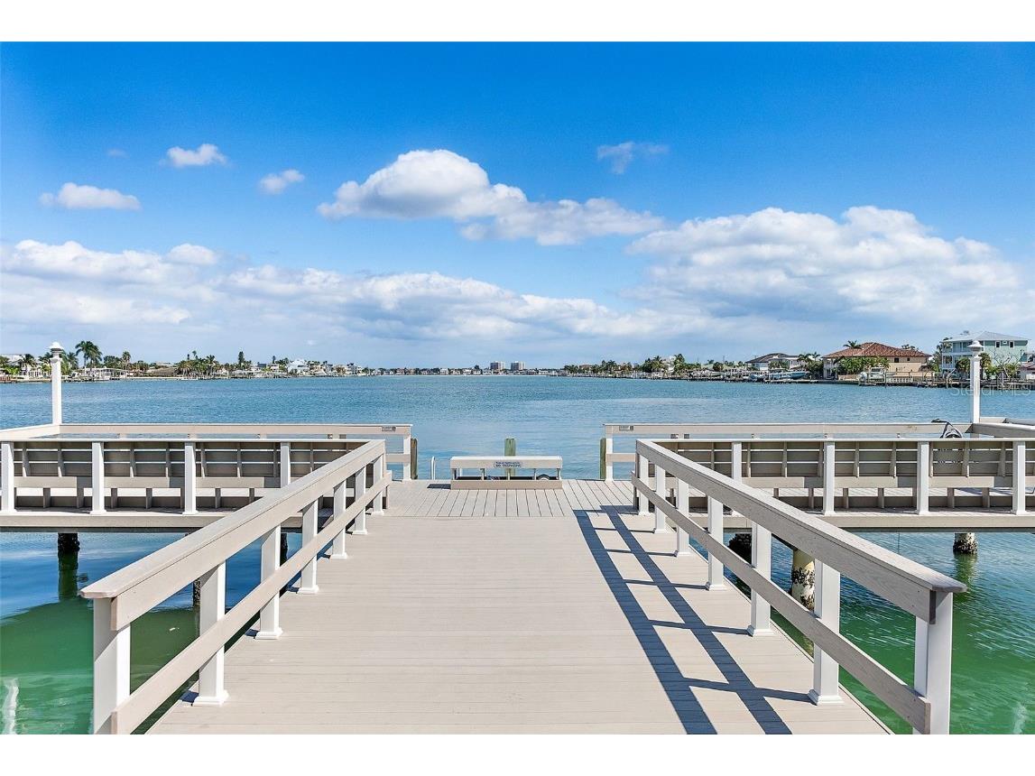 5555 Gulf Boulevard #407 Saint Pete Beach FL 33706 TB8443515 image32