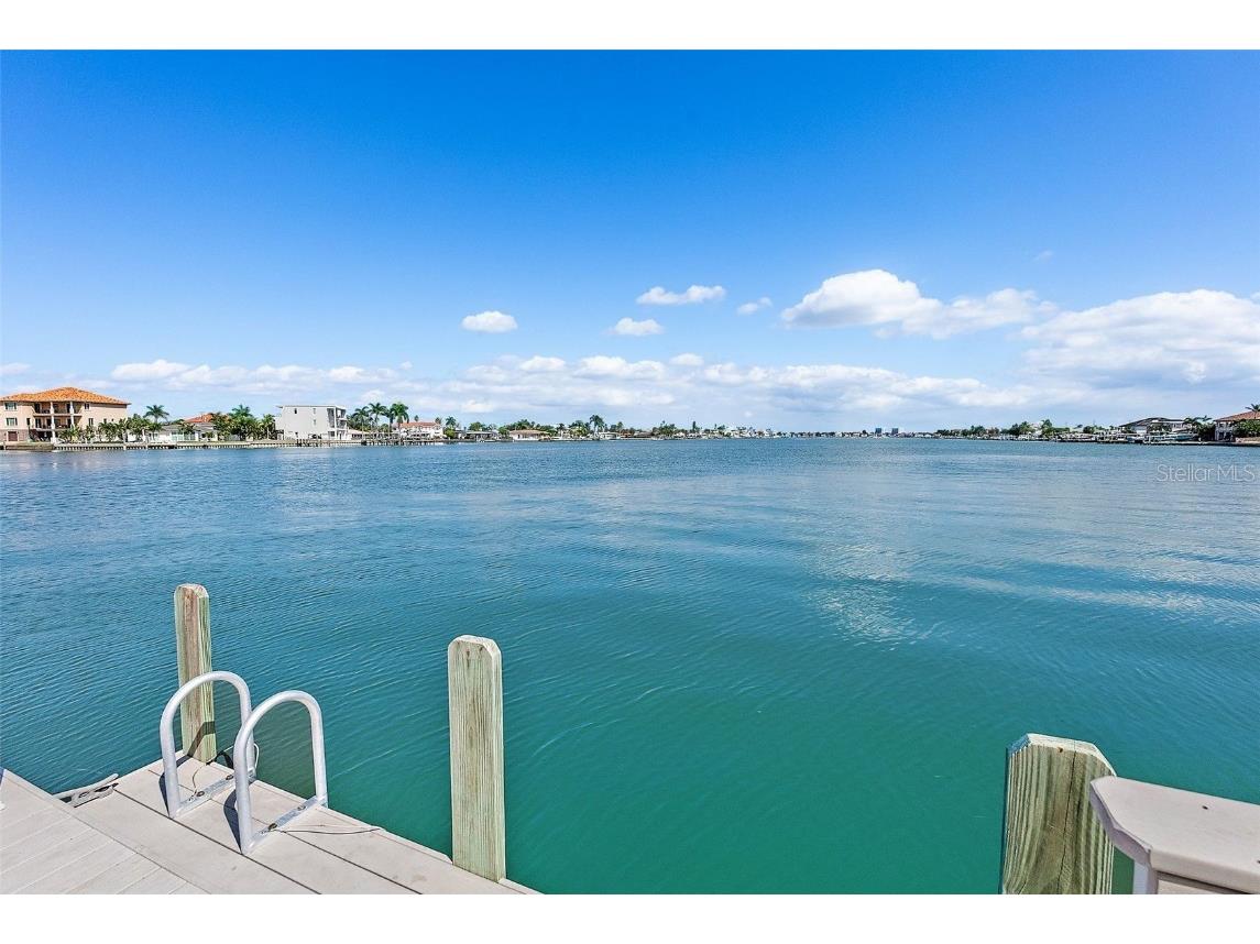 5555 Gulf Boulevard #407 Saint Pete Beach FL 33706 TB8443515 image34