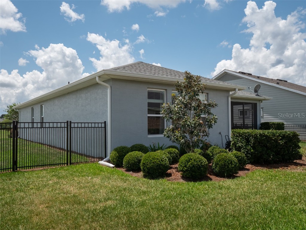 5555 NW 40th Place Ocala FL 34482 OM705821 image23