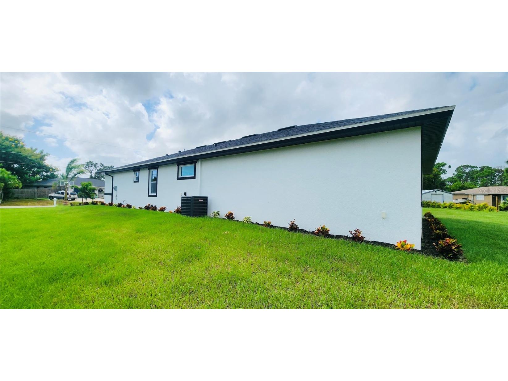 5555 Veracruz Terrace Port Charlotte FL 33981 TB8436084 image9