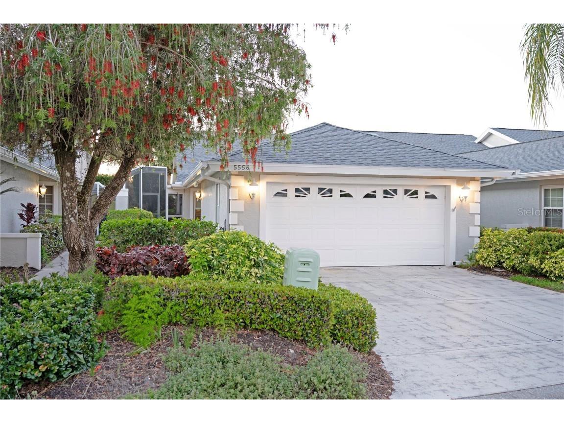 5556 Country Club Way #5556 Sarasota FL 34243 A4642598 image1