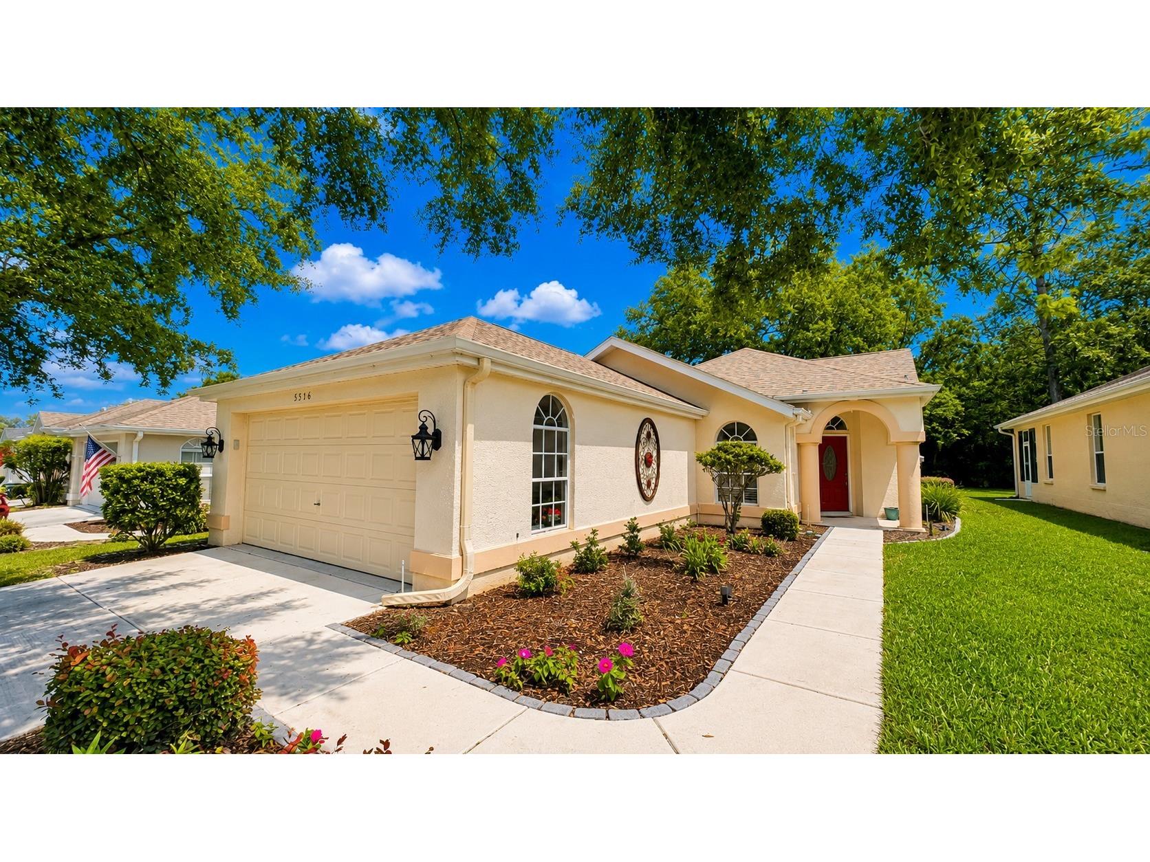 5556 Legend Hills Lane Spring Hill FL 34609 W7885832 image2
