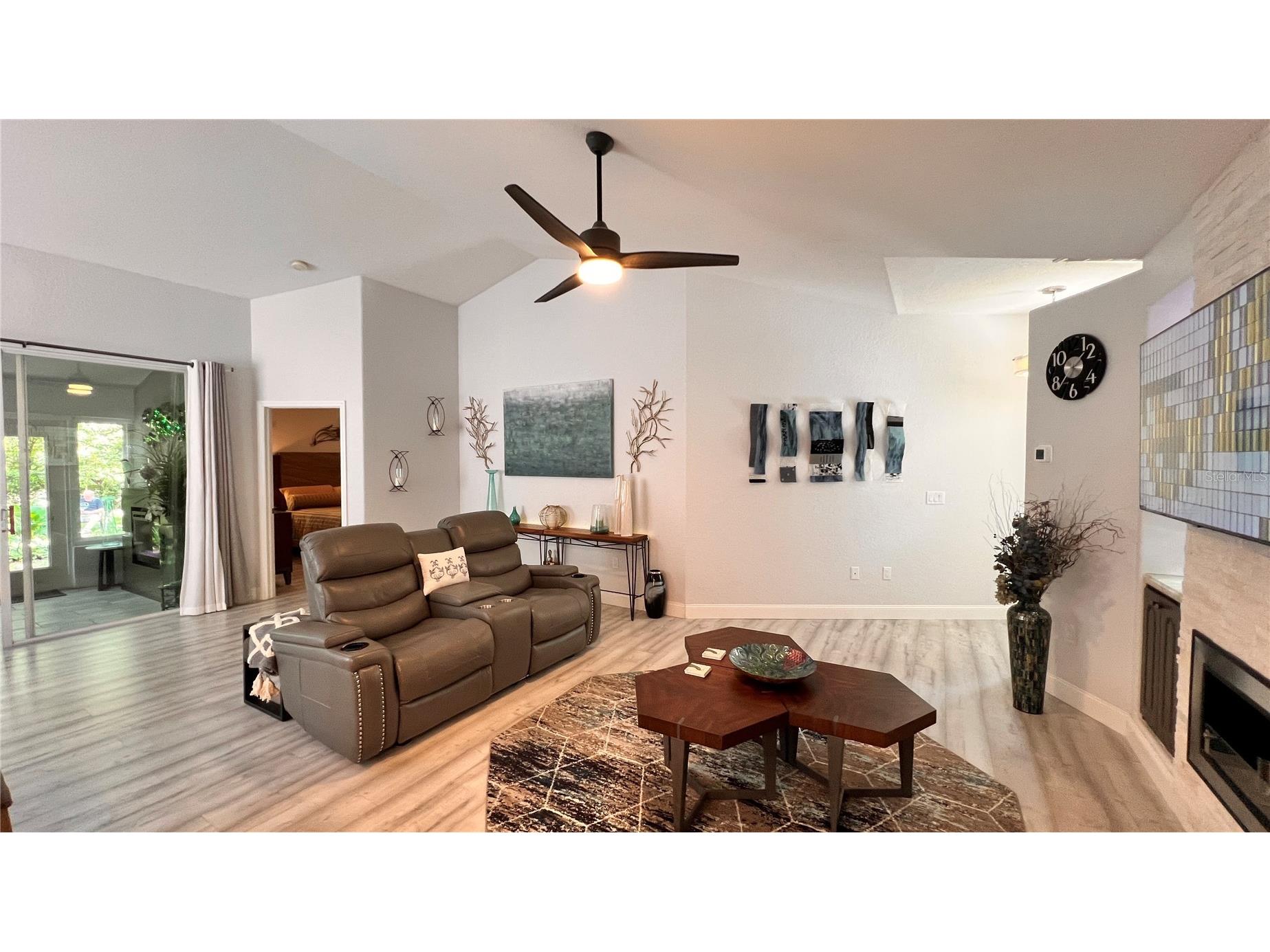 5556 Legend Hills Lane Spring Hill FL 34609 W7885832 image8
