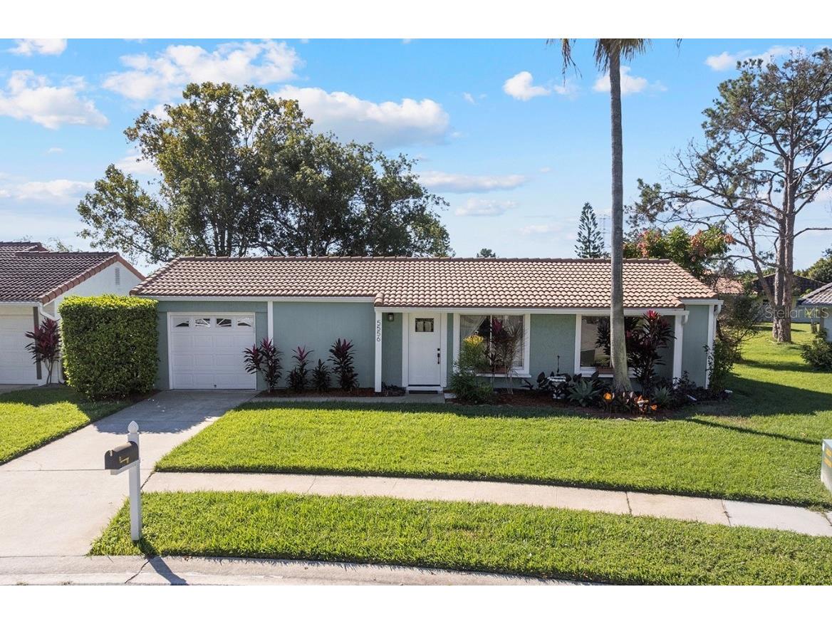 5556 Memorial Drive Orlando FL 32821 O6355142 image1