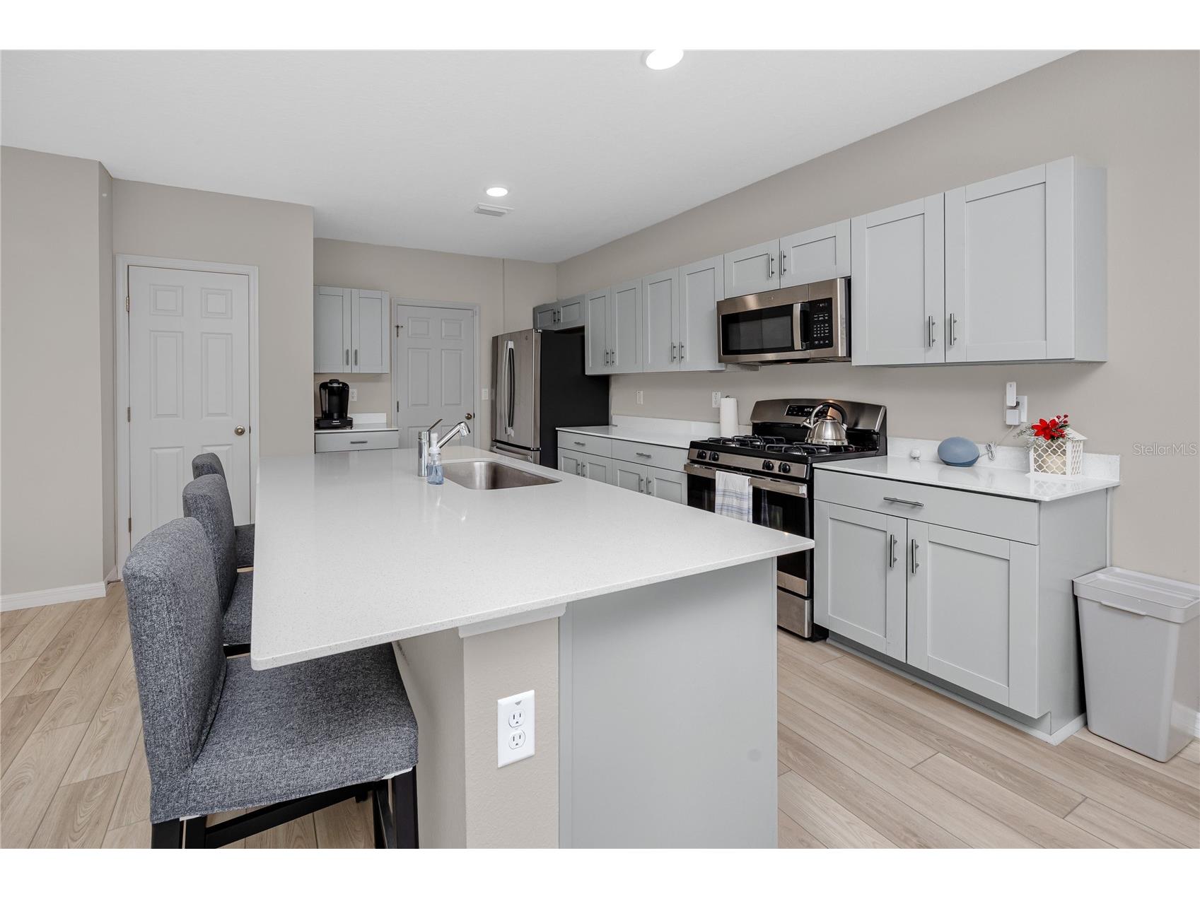 5556 Summer Sunset Drive Apollo Beach FL 33572 TB8487374 image18