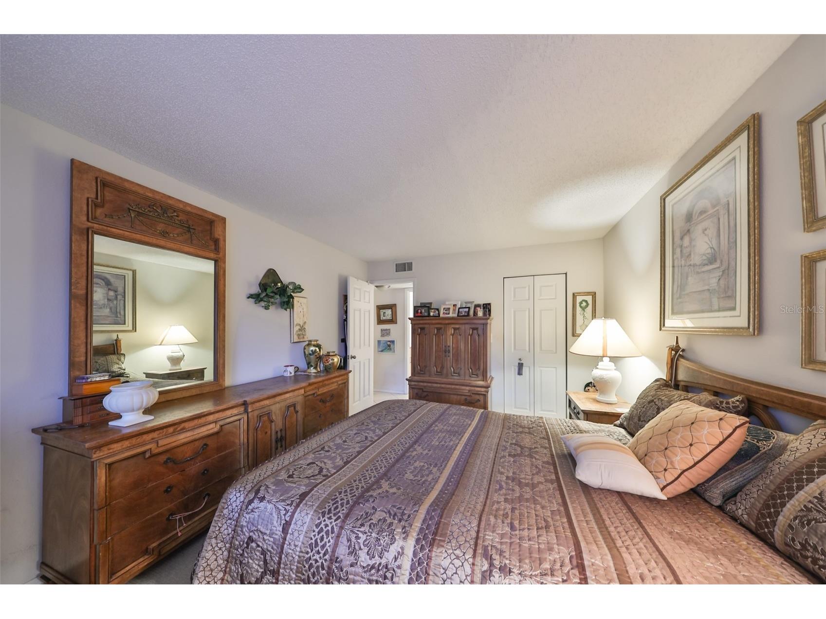 5557 Baywater Drive Tampa FL 33615 TB8342612 image20