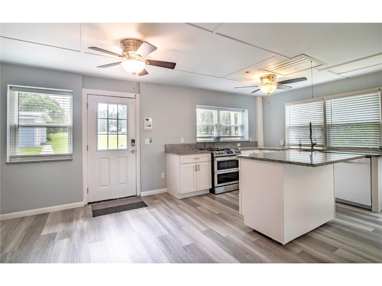 5557 County Road 352 Keystone Heights FL 32656 - WHITE SANDS LAKE GC534125 image3