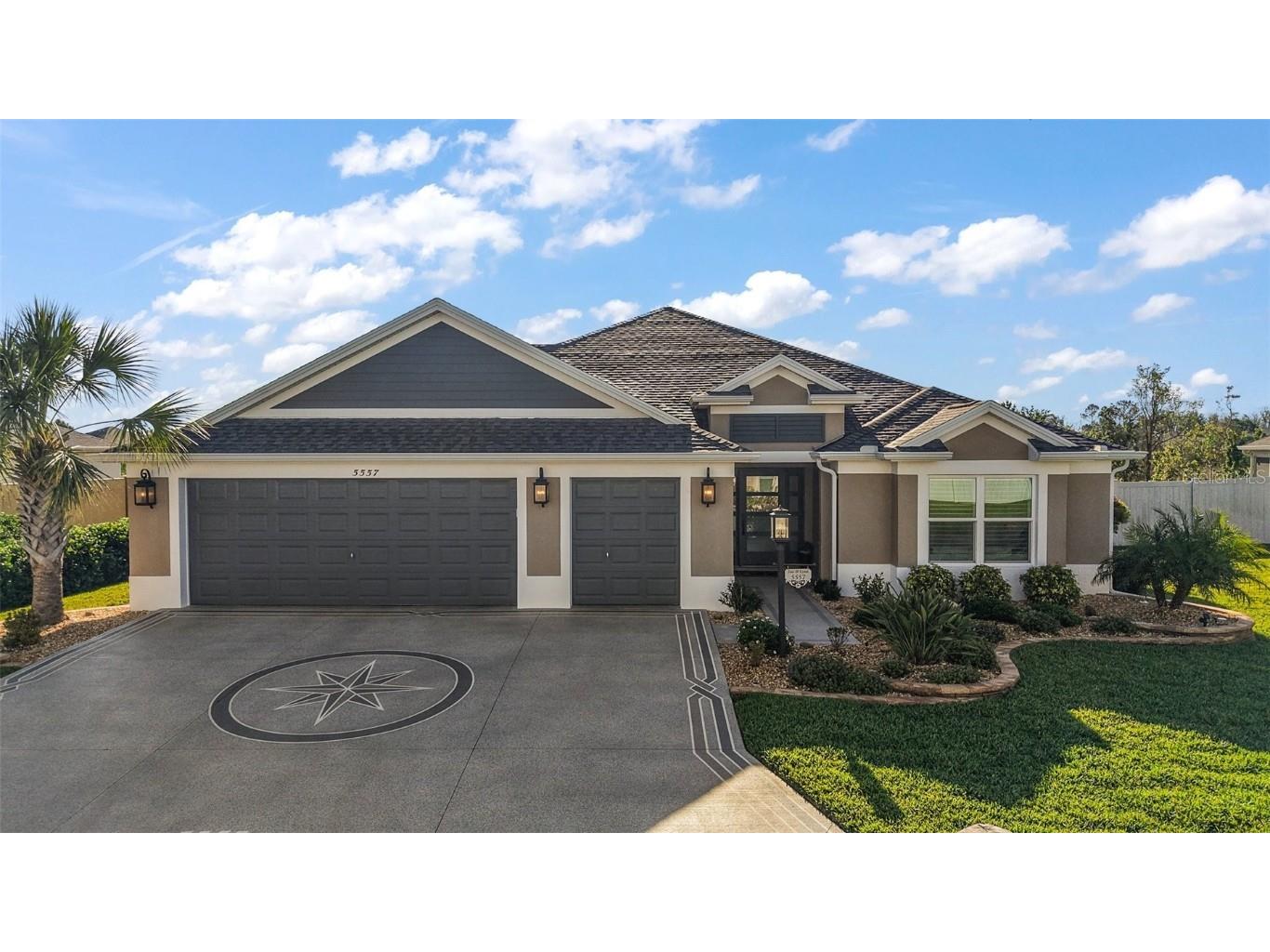 5557 Hawkins Drive The Villages FL 32163 G5094702 image1