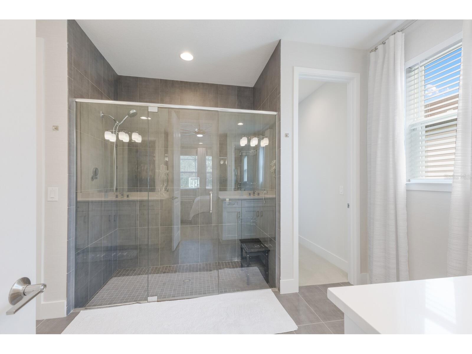 5557 Long Shore Loop Sarasota FL 34238 A4674783 image28